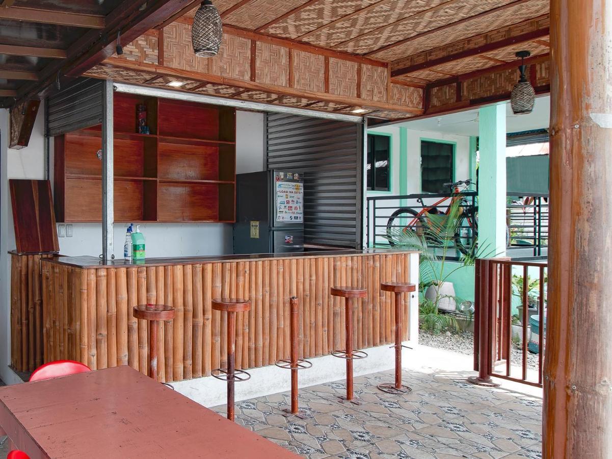 Oyo 777 Rn Guesthouse Moalboal Exterior foto
